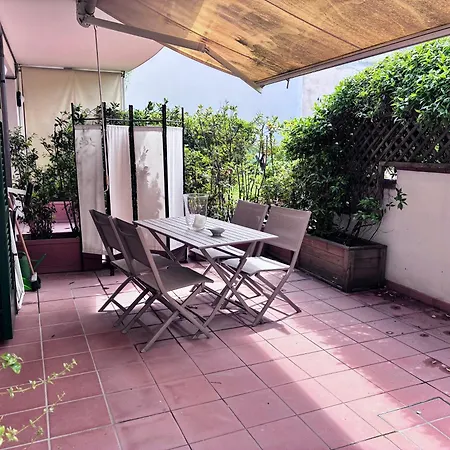 Maison De Maff *